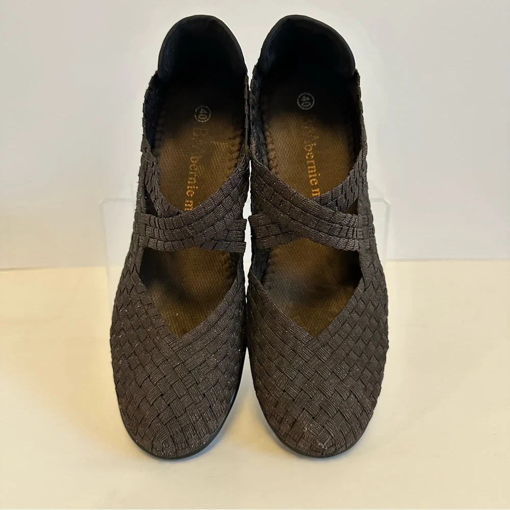 Bernie Mev Dark Brown Slip On Wedges Women’s 9.5‎